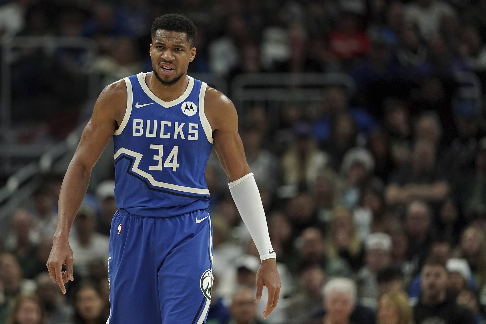 字母哥重要时刻比赛规则变更，法国队带队取胜！开云体育